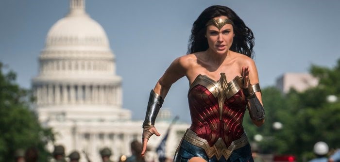 Wonder Woman 1984'ün açılış sahnesi ve inceleme puanları paylaşıldı