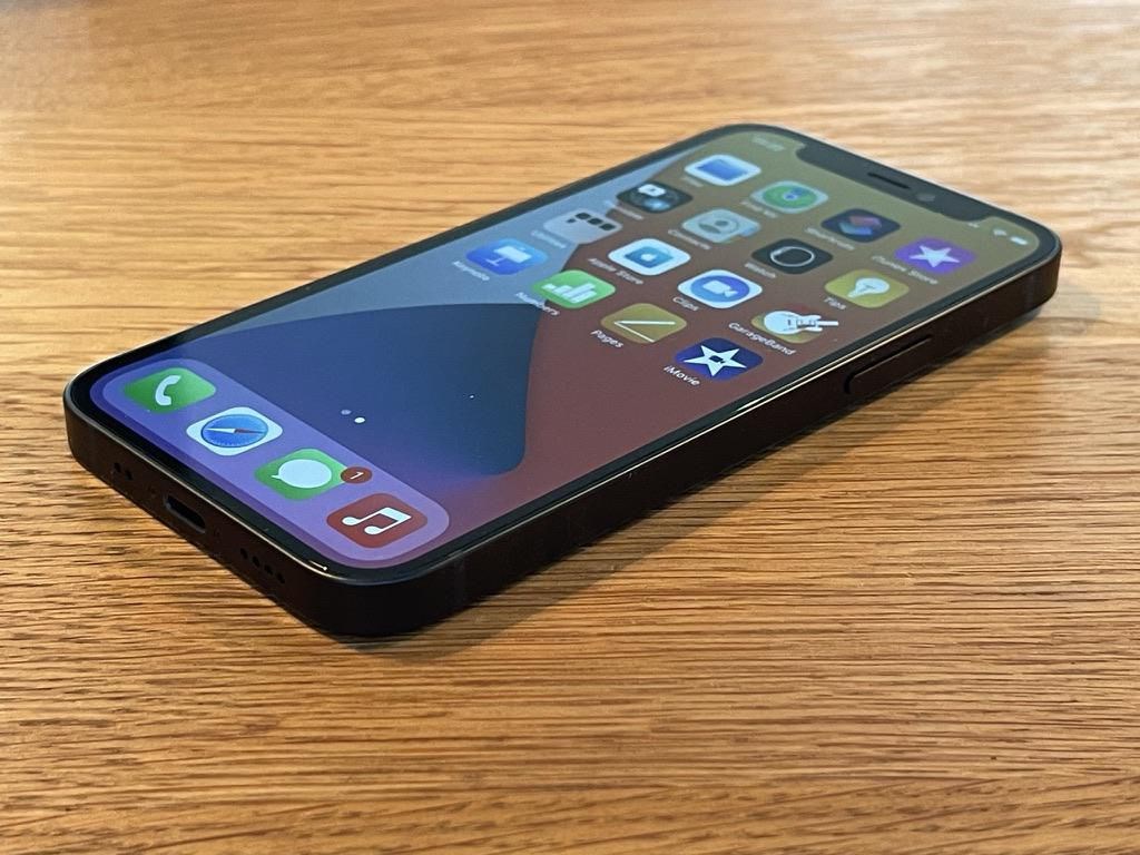 iPhone 12 mini için Samsung’dan ilginç teklif