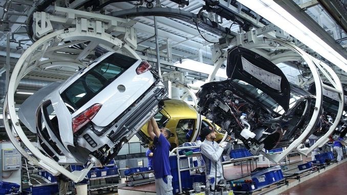 Bakan Varank'tan Volkswagen açıklaması: 'Biz değil, onlar kaybeder'