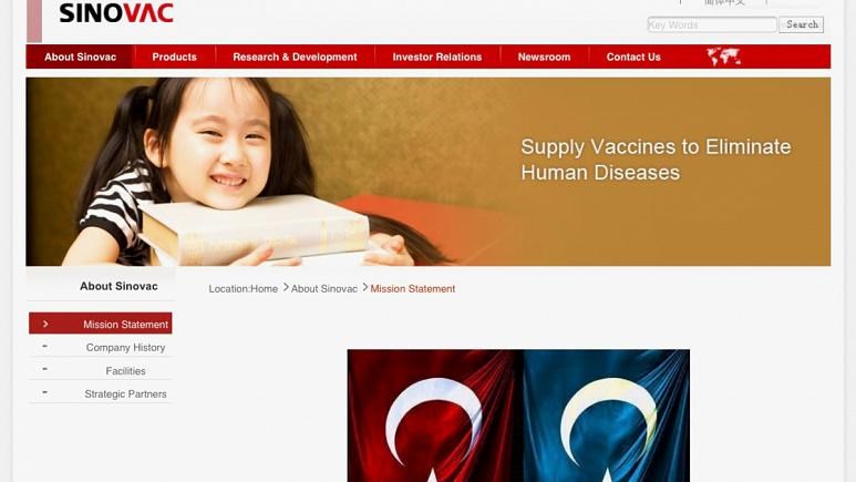 Türkiye'de uygulanan korona aşısının üreticisi Sinovac Türkleri banladı