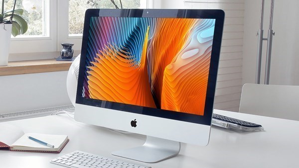 apple dan sekiz yil sonra bir ilk imac