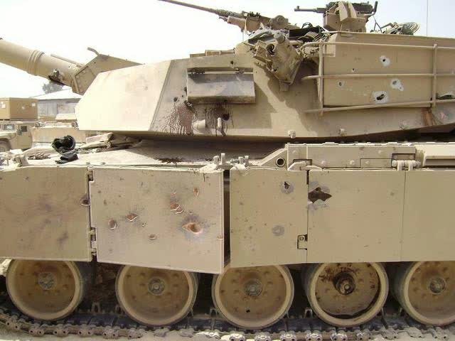 Gitgide kilo alan M1A2 Abrams ana muharebe tankı, neredeyse nakledilemez hale geldi