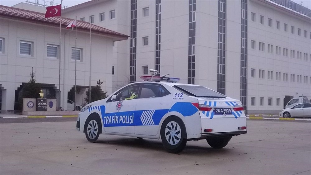 Üç boyutlu 'gerçekçi' maket polis arabaları kullanılmaya başlandı
