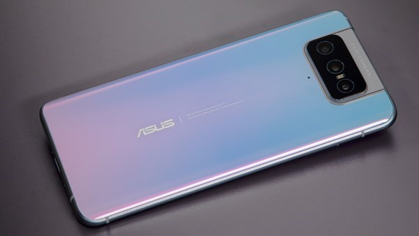 asus kompakt bir premium akilli