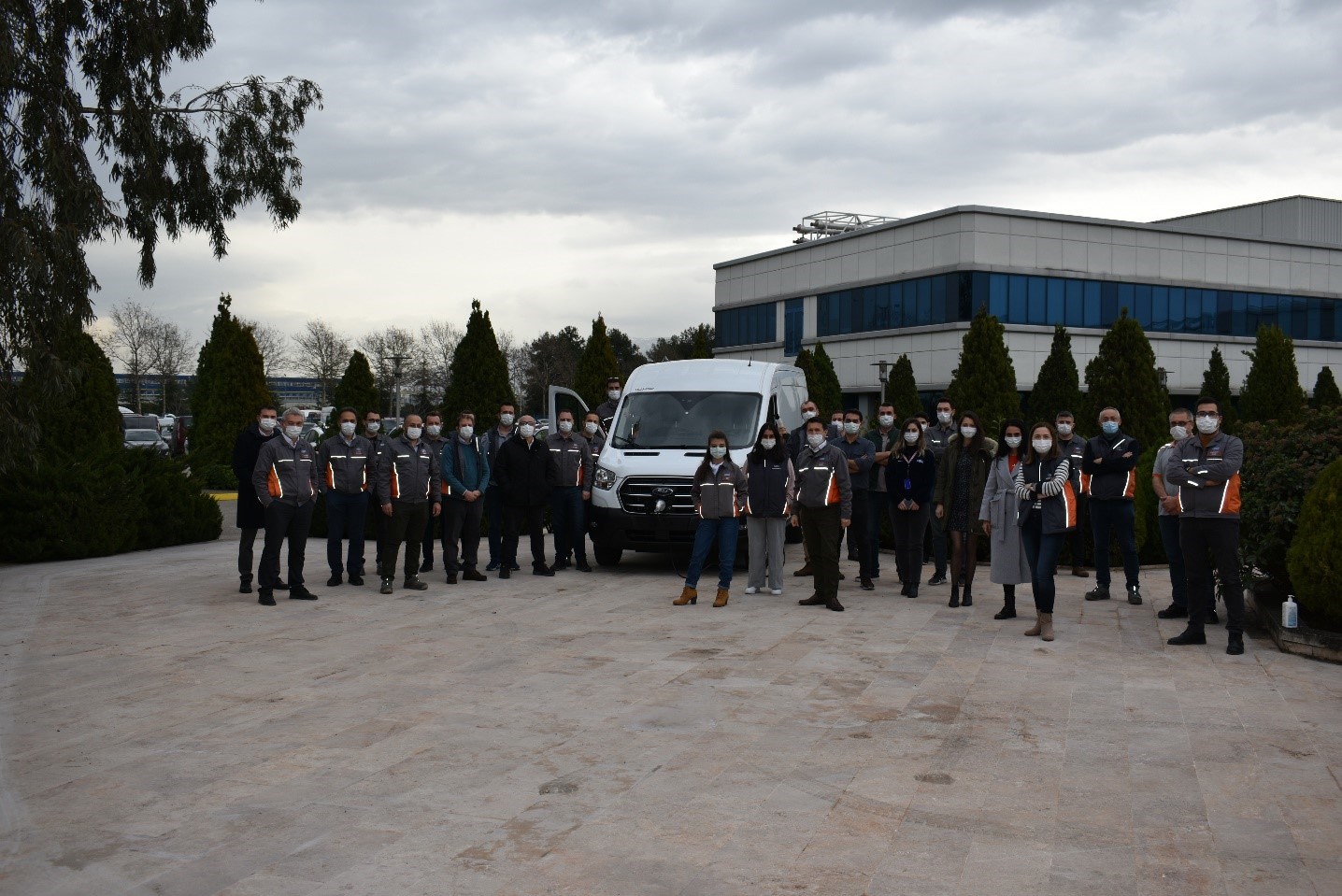 Elektrikli Ford Transit'in prototipi Gölcük Fabrikası'na ulaştı