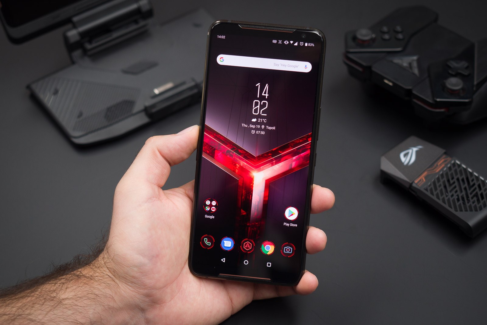 ASUS ROG Phone 5 resmen onaylandı: 6.000 mAh bataryalı oyuncu telefonu