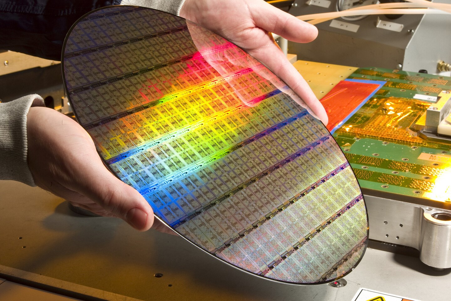 TSMC artan talepler karşısında 1000 mühendis daha görevlendiriyor