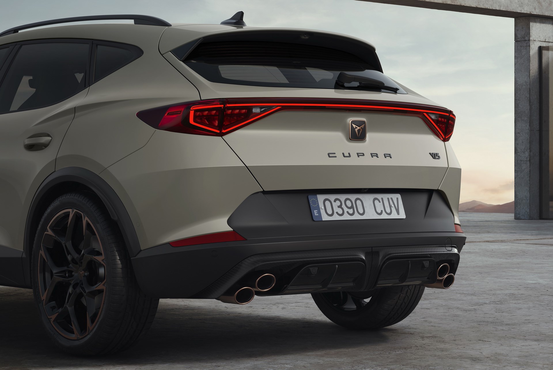 Beş silindirli motora sahip Cupra Formentor VZ5 tanıtıldı