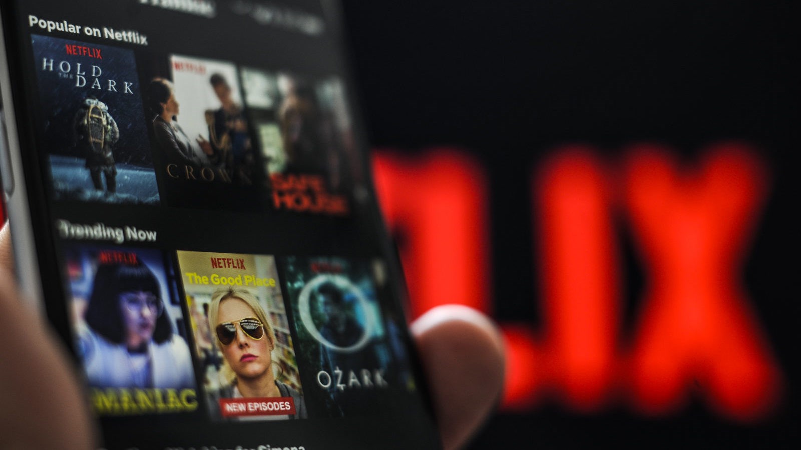 Netflix önerilen içerikleri, kullanıcıların cihazlarına otomatik olarak indirecek
