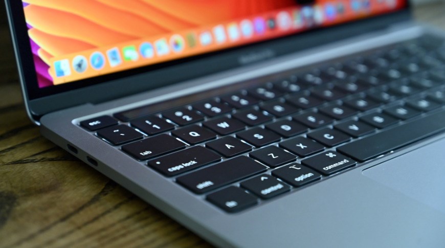 MacBook Pro'lar, SD kart okuyucu ve HDMI bağlantı noktasına tekrar kavuşuyor