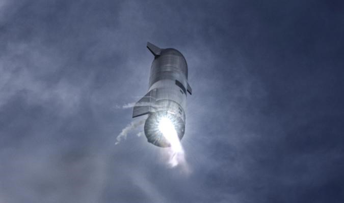 SpaceX, Starship prototipinin iniş anlarından inanılmaz görüntüler paylaştı