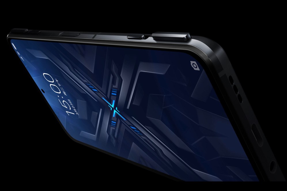 Black Shark 4 Pro mobil oyunculuğu arşa çıkarıyor