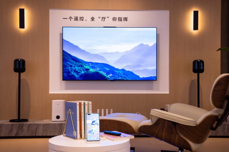 Huawei yeni akıllı TV'lerini, Devialet ses sistemiyle donatacak