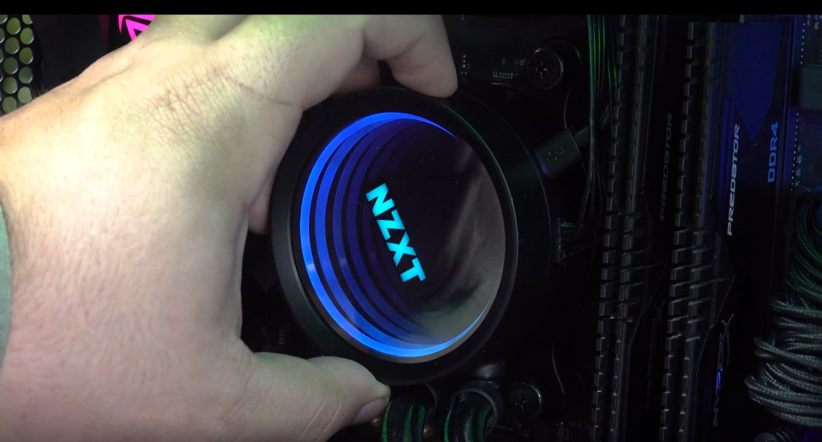 NZXT Kraken X53 incelemesi - Daha büyük ekran!