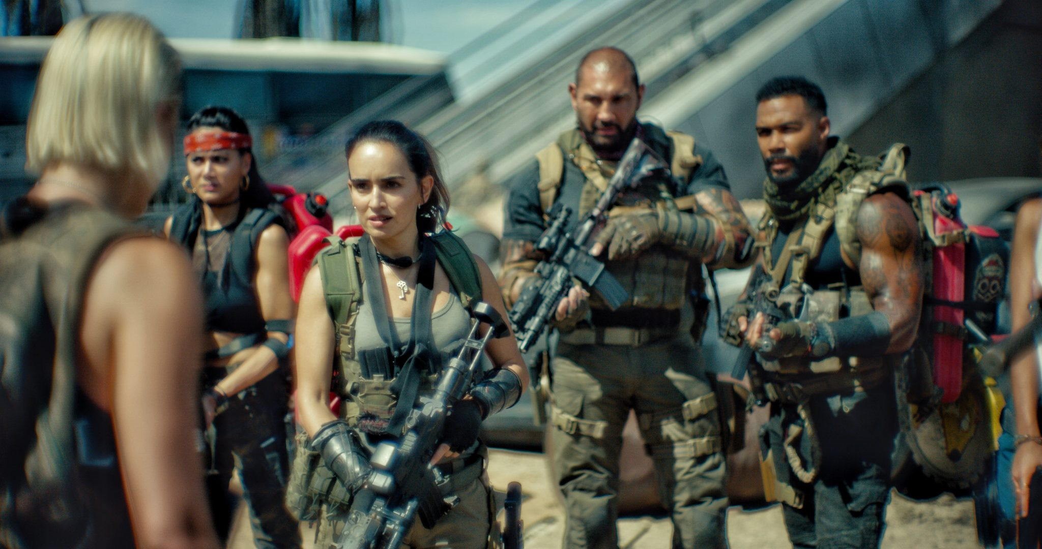 Zack Snyder'ın Netflix filmi Army of the Dead'ten aksiyon dolu fragman