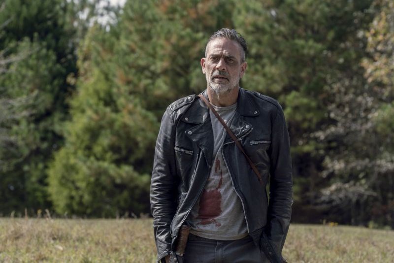 The Walking Dead’in Negan karakterine odaklanan özel bir dizi için görüşülüyor