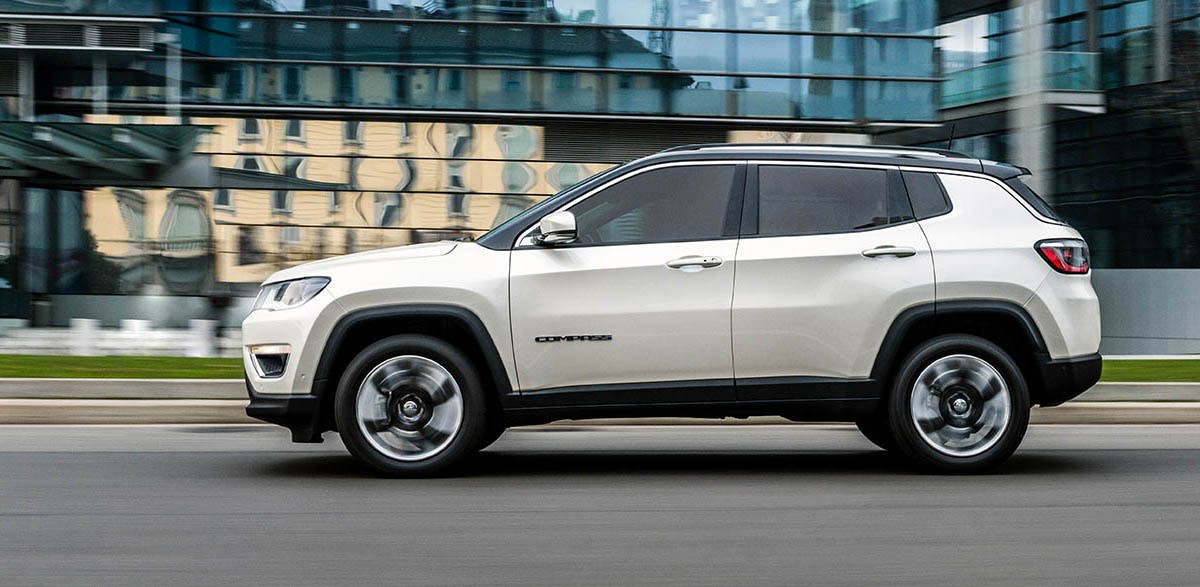 Jeep Renegade ve Compass modellerinde nisan ayına özel fırsat
