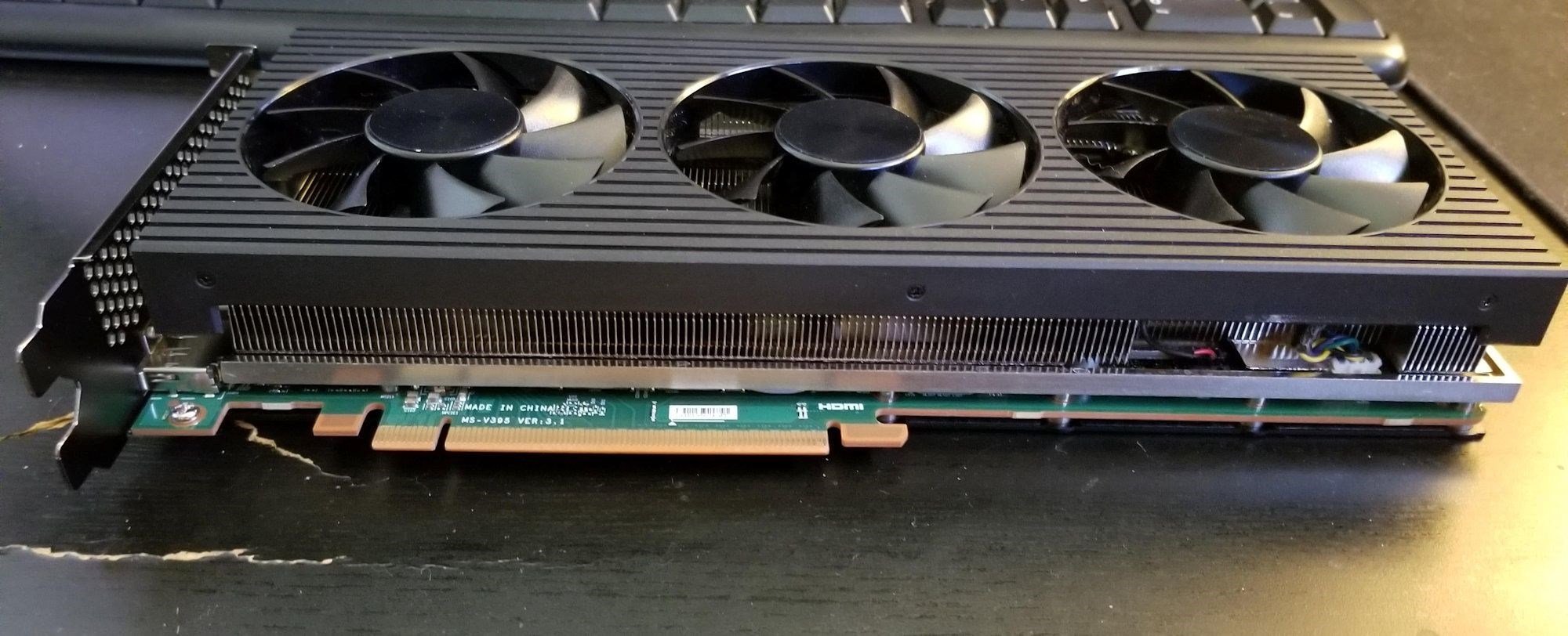 Dell’in yemyeşil PCBli RX 6800 XT’si görüntülendi