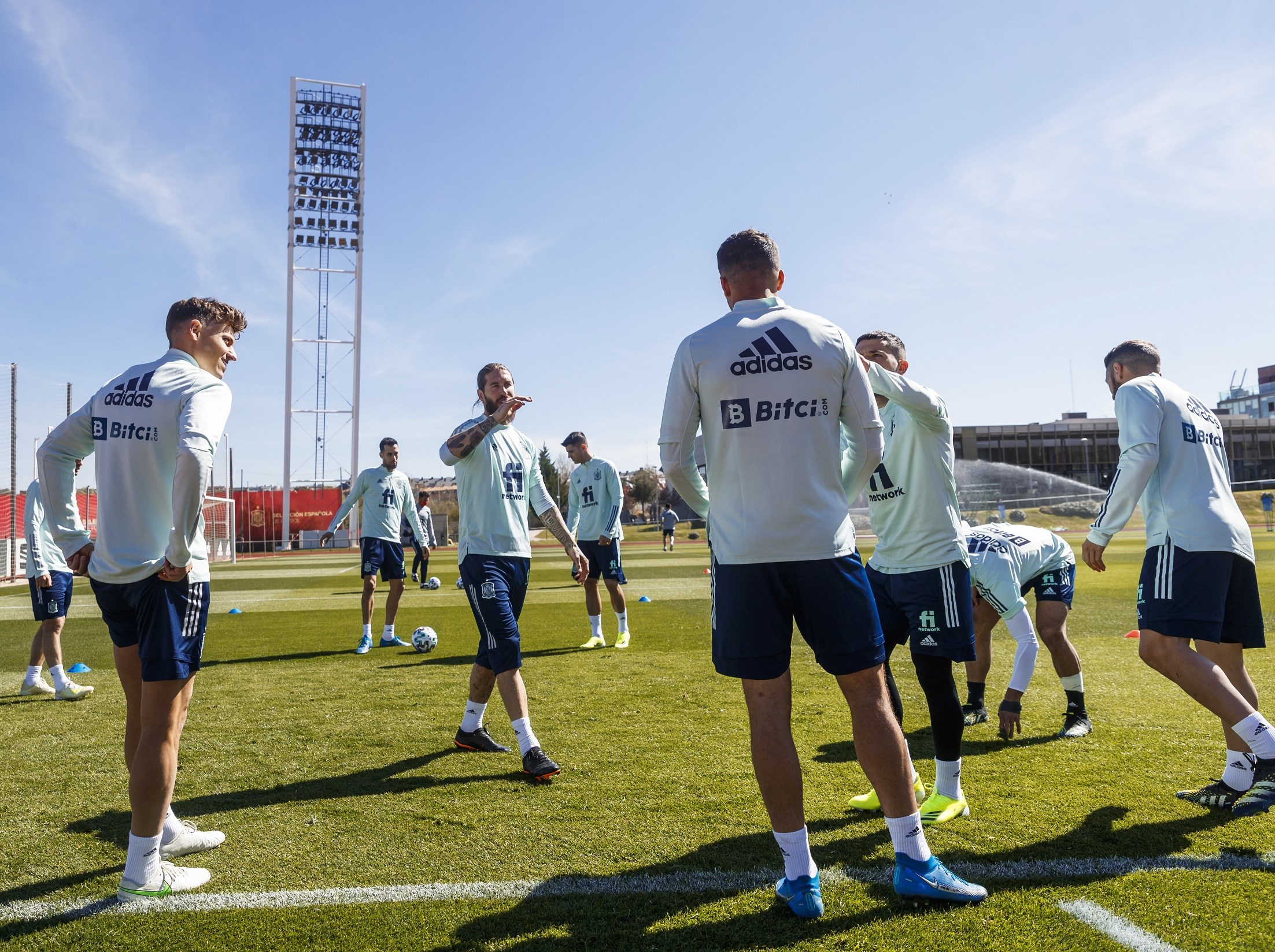 Bitci 'dünyanın ilk milli futbol takımı tokeni' için İspanya ile anlaştı