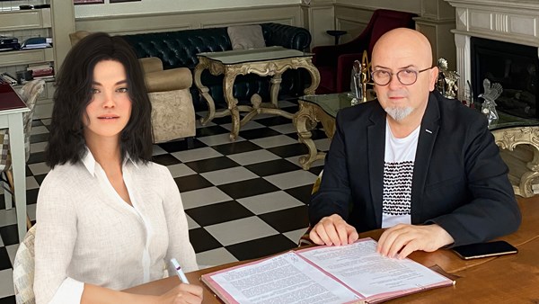 Aypera, ilk filmi için anlaşma imzaladı | DonanımHaber