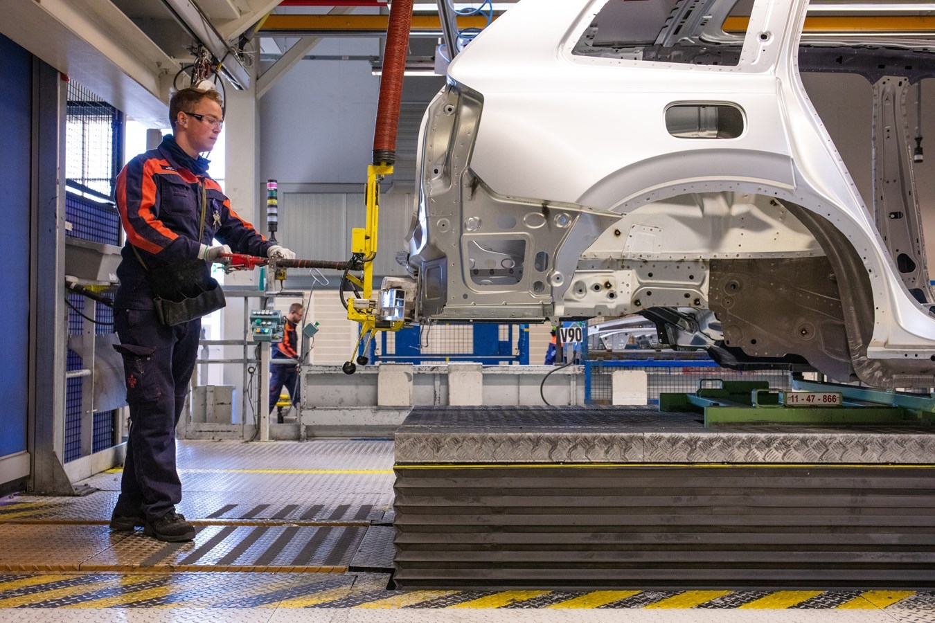 Volvo'dan bir ilk: Otomobil üretim tesisi tamamen iklim nötr oldu
