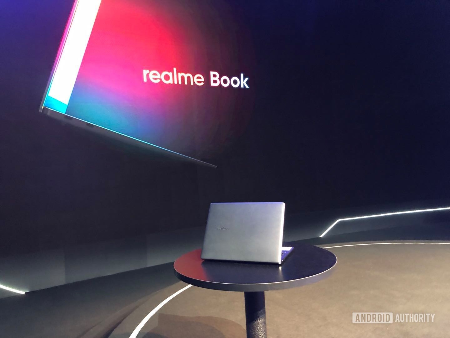 Realme Book ve Pad'in görüntüleri ortaya çıktı