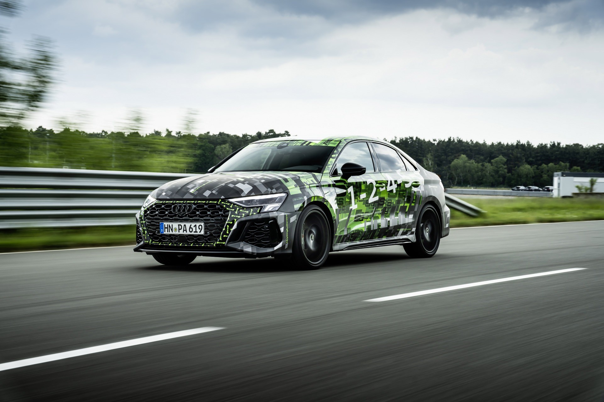 2022 audi rs3 ön tasarım