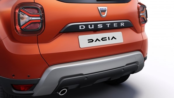 2021 dacia duster arka tasarım