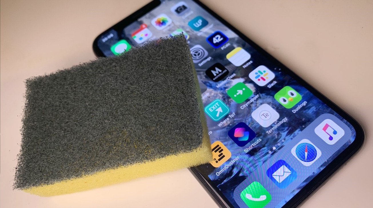 Apple, ürünlerinin nasıl temizlenmesi gerektiğini söyledi