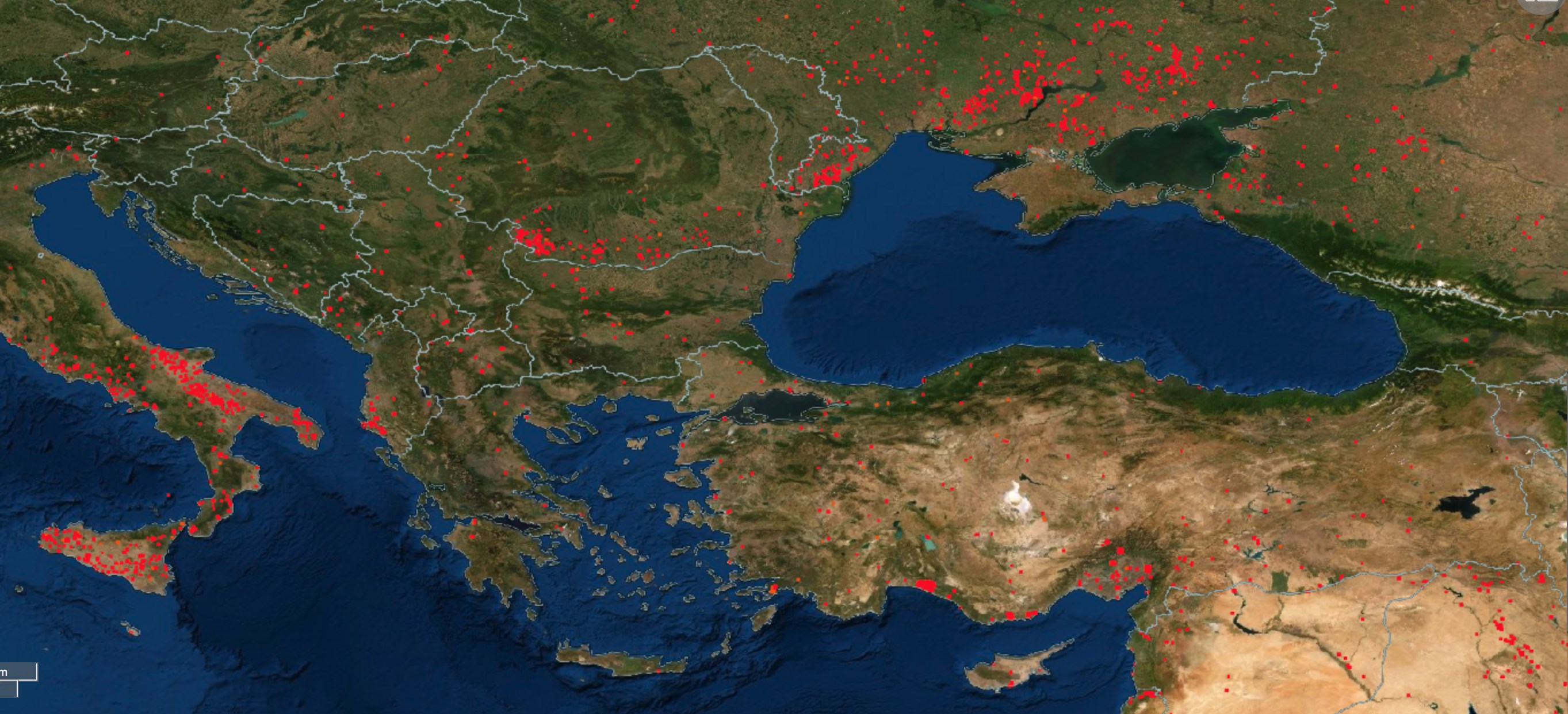 Türkiye'deki yangınları NASA görüntüleriyle takip eden