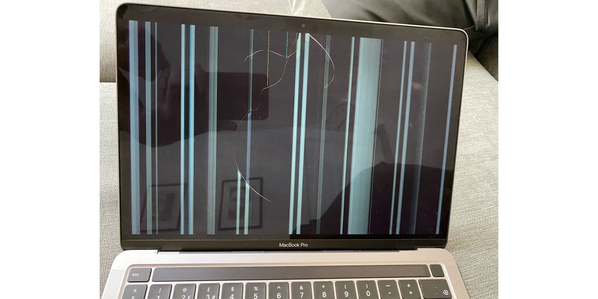 M1 işlemcili Macbookların ekranın sıkıntılar olabilir