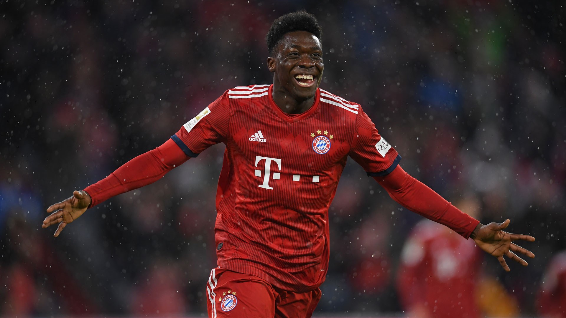 Alphonso Davies, NFT çıkarıyor