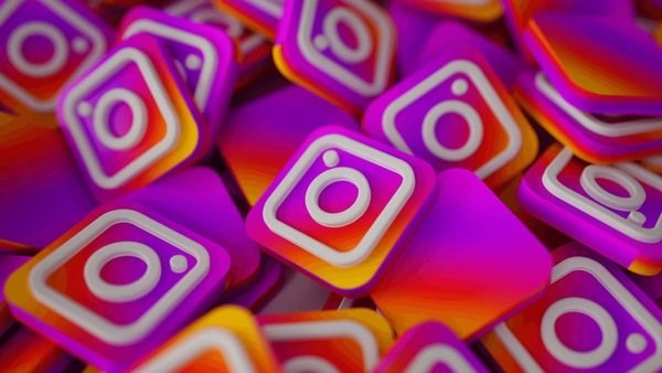 Instagram’a “doğum günü” zorunluluğu geliyor