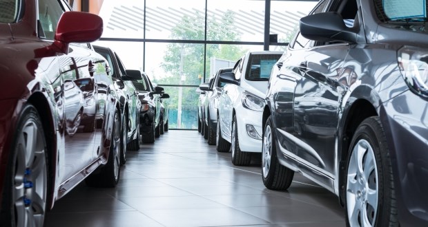 Otomobil satışları Ağustos'ta önceki aya göre yüzde 23 arttı