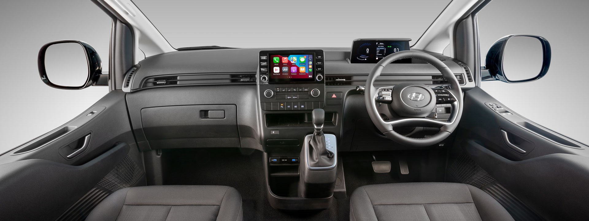 Hyundai Staria'nın panelvan versiyonuna göz atın: Staria-Load