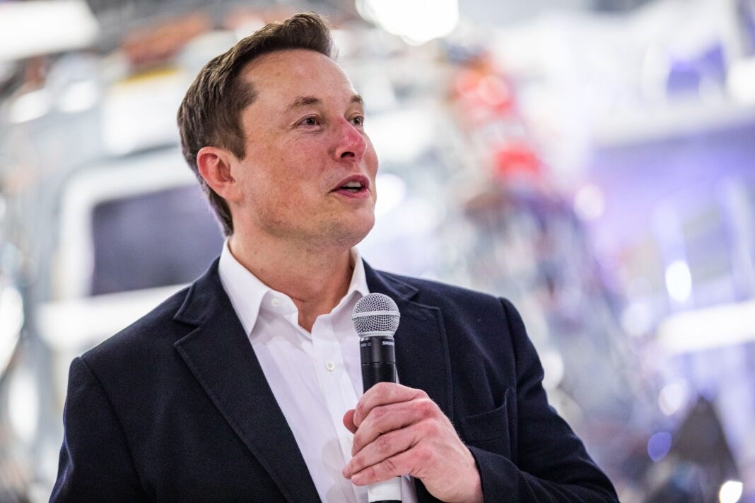 Elon Musk, Otomotiv sektörü sorunlarının biteceğini söylüyor