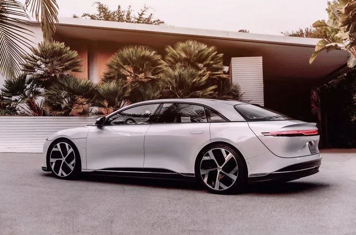 837 km menzile sahip Lucid Air sonunda üretim bandına çıktı