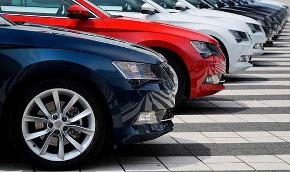 Eylül ayında otomobil satışları yüzde 40'a yakın azaldı