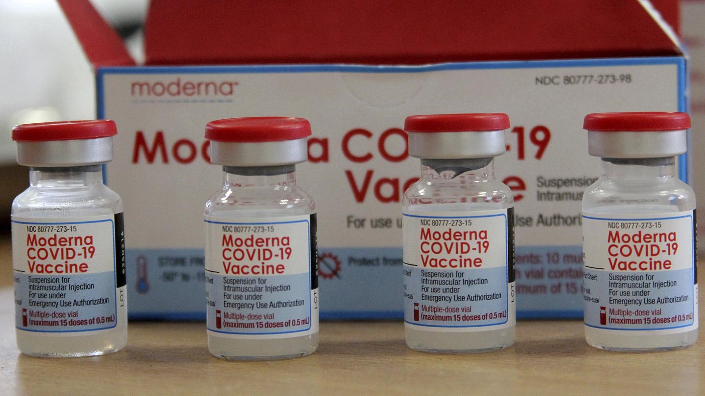İsveç, Moderna aşısının kullanımını gençler için durdurdu