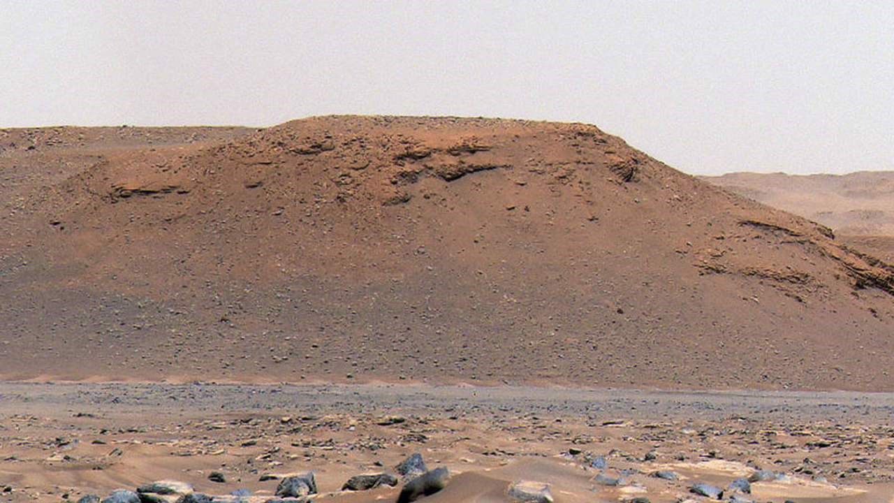 NASA, Mars'ta antik bir göl bulunduğunu onayladı