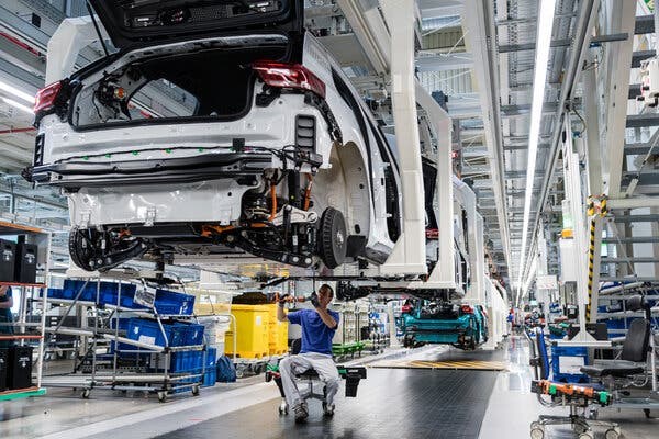 Çip krizi Volkswagen'i 60 yıl geriye götürdü - Otomobil