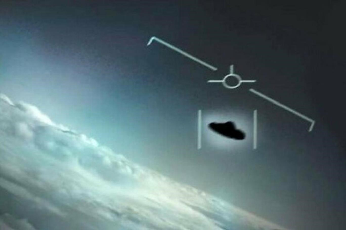 Pentagon tarafından yayınlanan UFO görüntüleri
