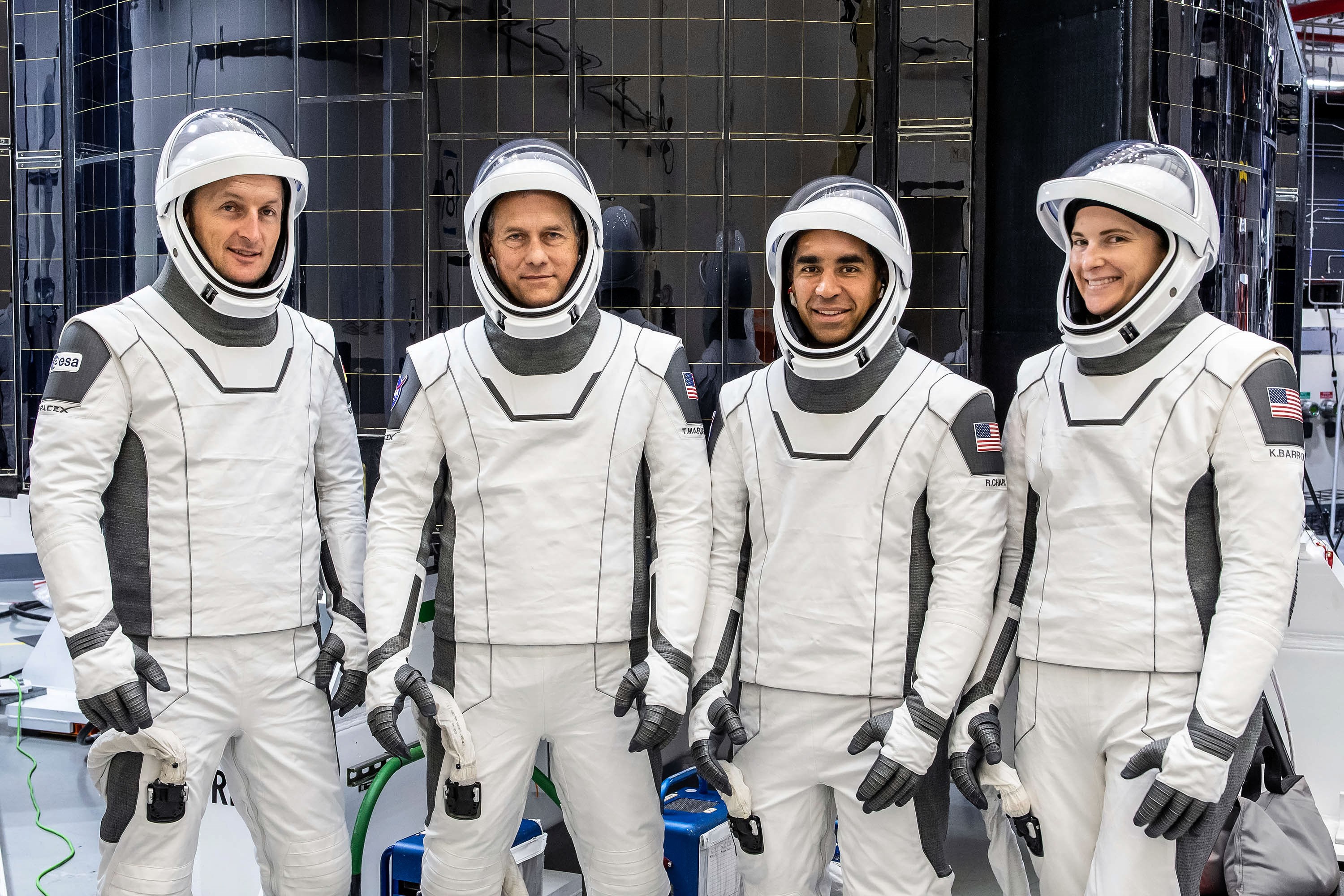 İstasyona gidecek olan 4 astronot