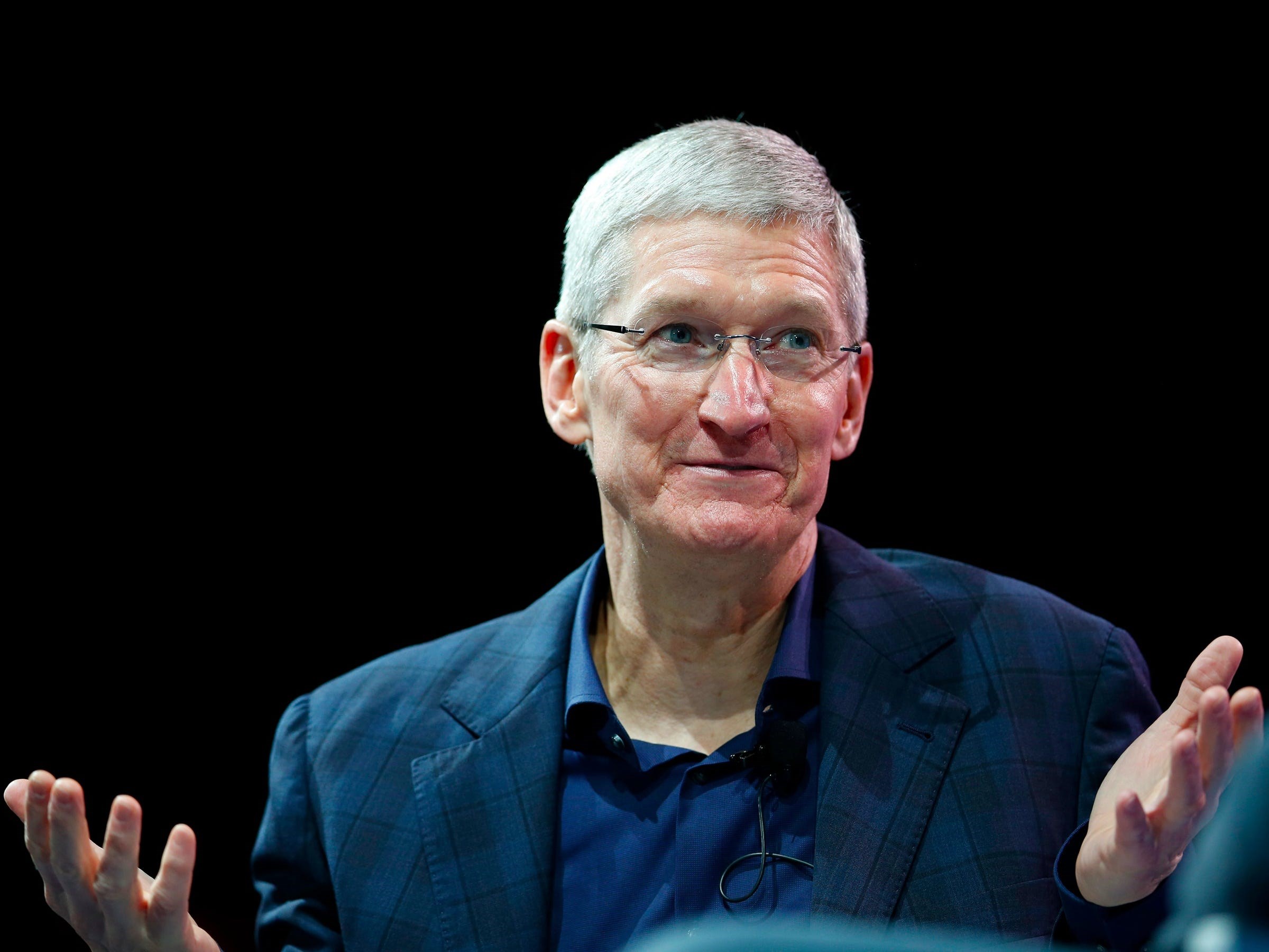 Tim Cook: App Store politikamızı beğenmeyenler Android'e geçsin