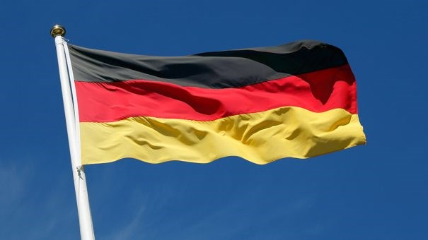 Almanya 30 yaş altının BioNTech olması gerektiğini açıkladı