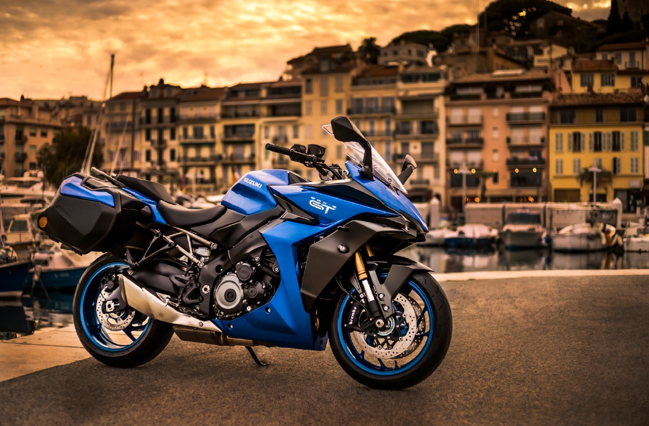 Suzuki GSX-S1000GT Türkiye'de: İşte fiyatı ve özellikleri