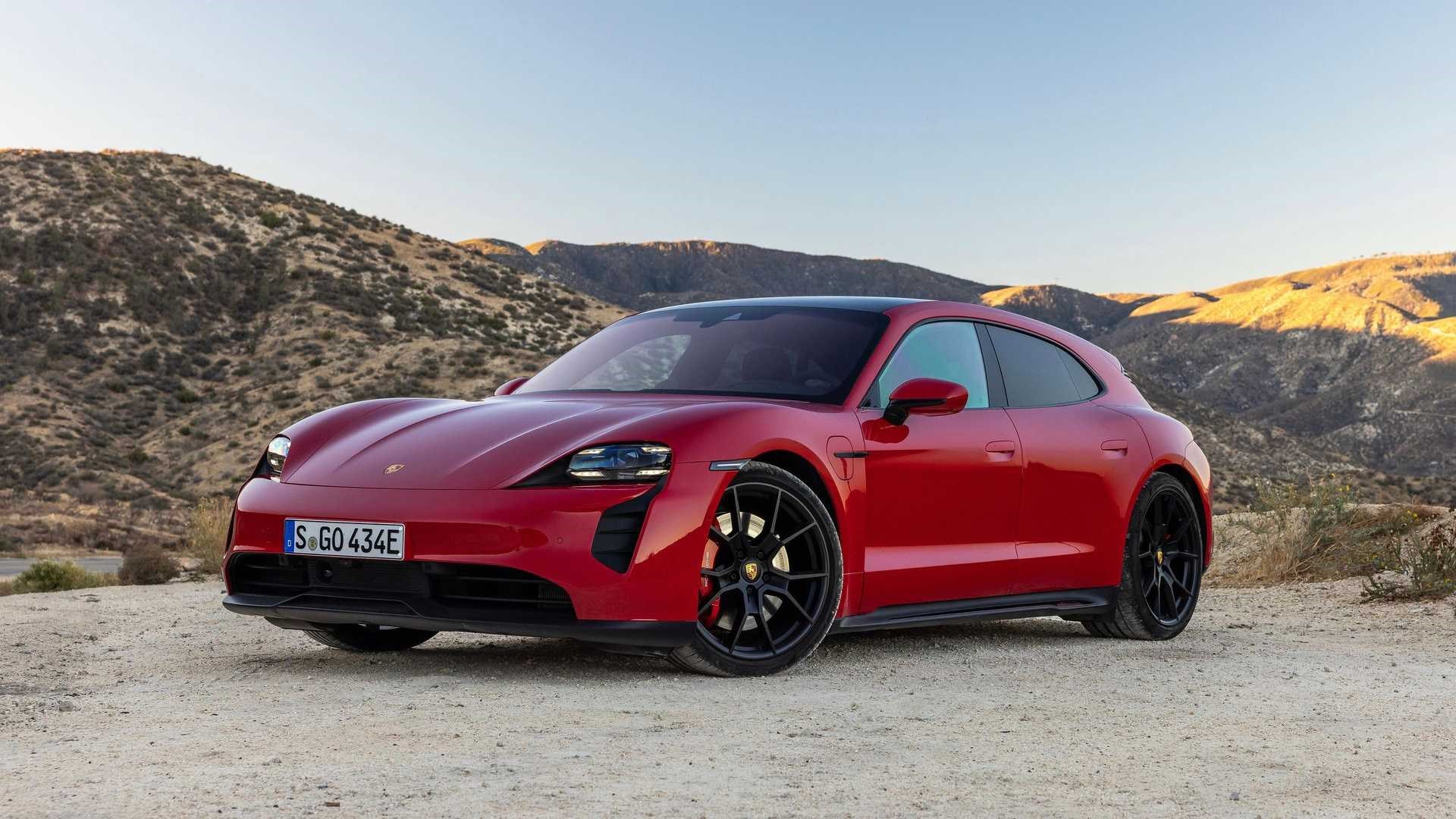 Yeni Porsche Taycan GTS, Sport Turismo versiyonuyla tanıtıldı