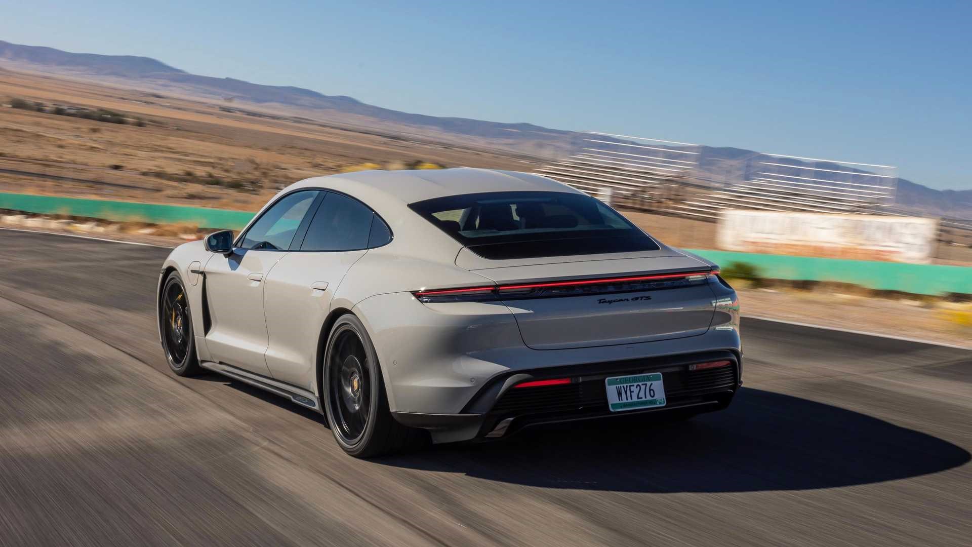 Yeni Porsche Taycan GTS, Sport Turismo versiyonuyla tanıtıldı