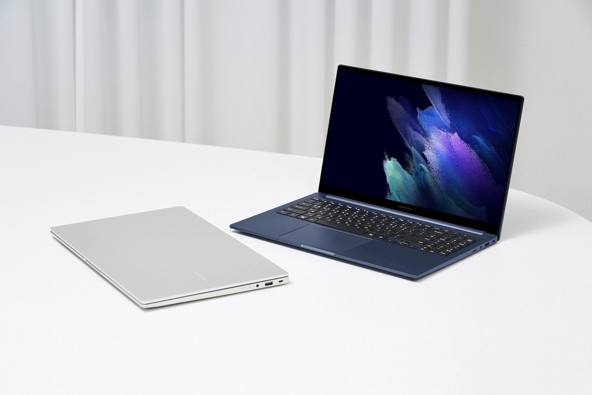 Samsung'dan Galaxy Book 2 Pro serisi geliyor