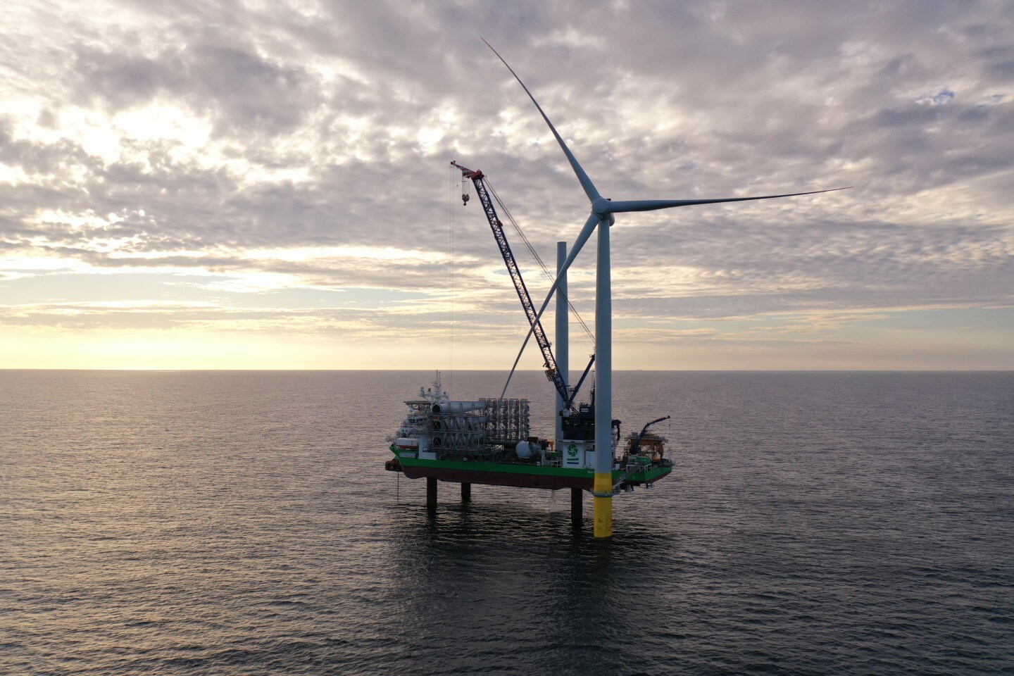 Hornsea 2, rüzgar enerjisi üretimine başladı